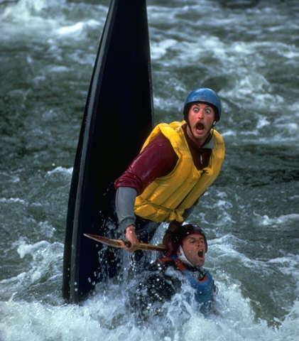 566-canoeists-scared-faces